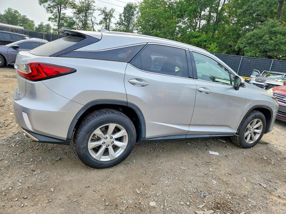 Photo 3 from auction – 2016 LEXUS RX with VIN JTJBZMCA1G2002877