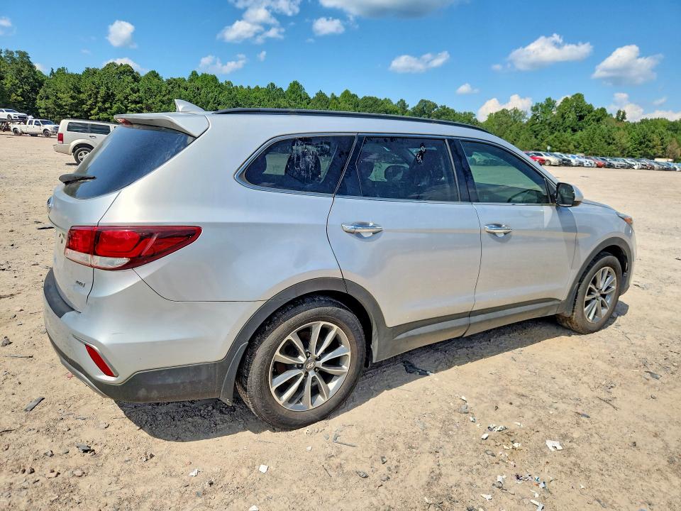 صورة رقم 3 من المزاد - 2017 HYUNDAI SANTA FE مع VIN KM8SMDHF0HU256412