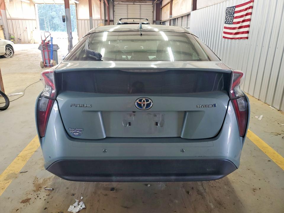 Photo 6 from auction – 2018 TOYOTA PRIUS with VIN JTDKARFU8J3546548