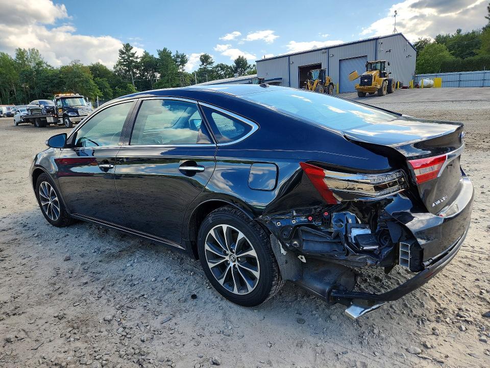 Photo 2 from auction – 2018 TOYOTA AVALON with VIN 4T1BK1EB0JU272136