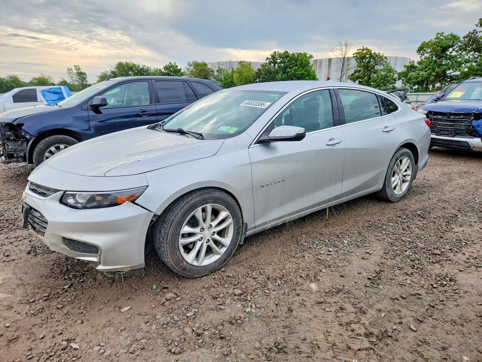 CHEVROLET MALIBU 2017 with VIN 1G1ZE5STXHF235763 - Photo from auction