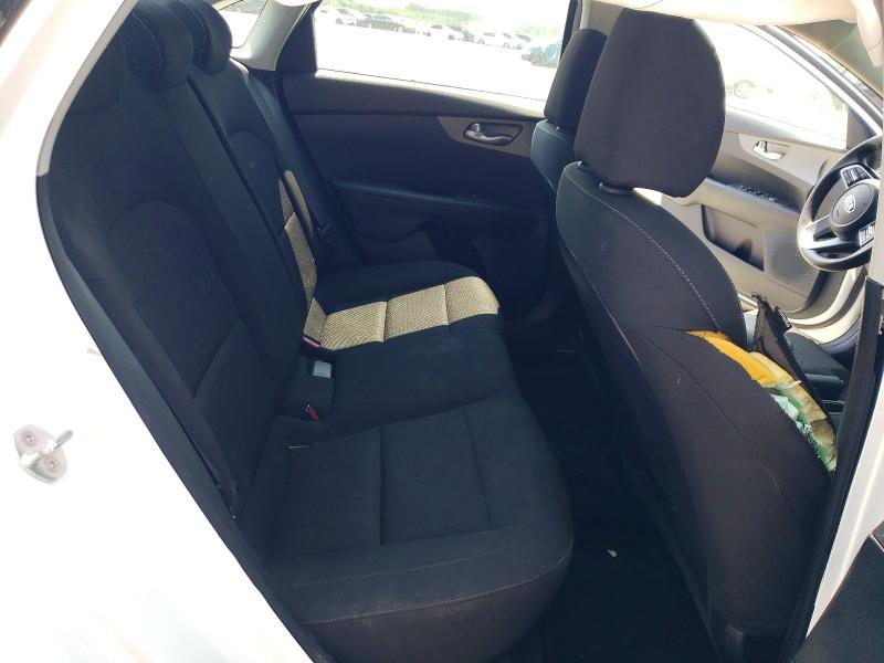 Photo 10 from auction – 2019 KIA FORTE with VIN 3KPF24AD0KE122008