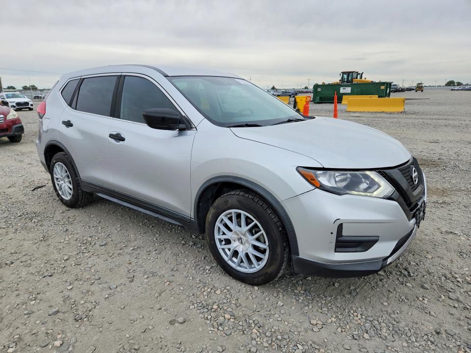 Photo 4 from auction – 2017 NISSAN ROGUE with VIN KNMAT2MT5HP508981