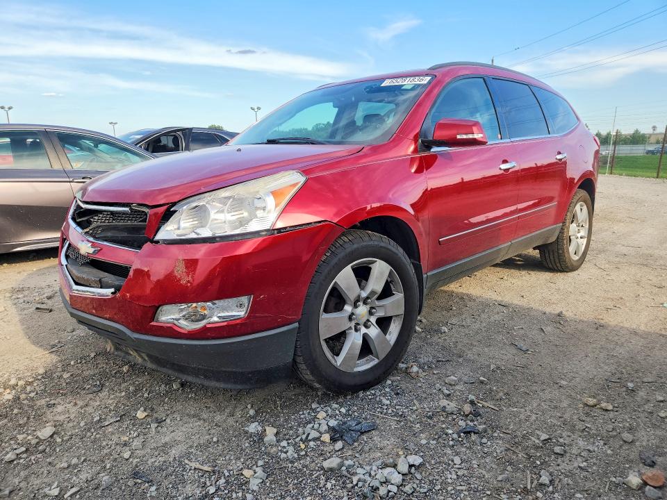 CHEVROLET TRAVERSE 2012 с VIN 1GNKVLED8CJ143159 - Снимка от търг
