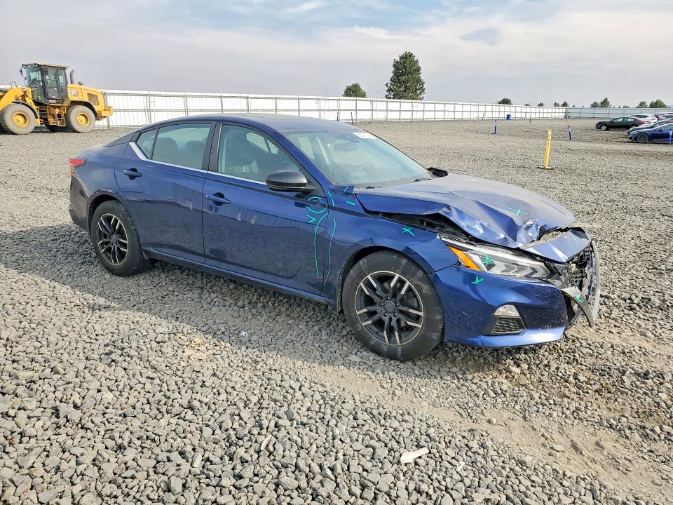 Photo 4 from auction – 2021 NISSAN ALTIMA with VIN 1N4BL4CW2MN419392