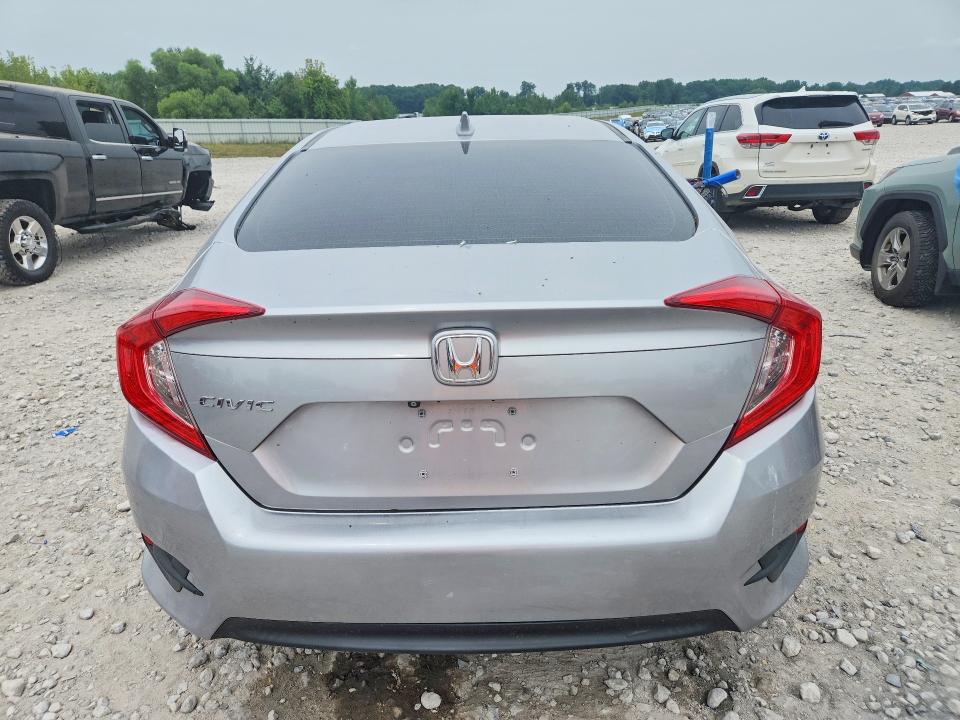 Photo 6 from auction – 2017 HONDA CIVIC with VIN 19XFC2F73HE028671