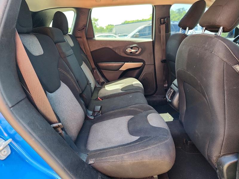 صورة رقم 11 من المزاد - 2018 JEEP CHEROKEE مع VIN 1C4PJLCB4JD551858