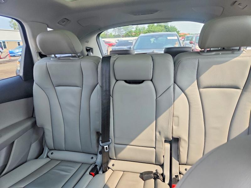 Photo 10 from auction – 2021 AUDI Q7 with VIN WA1LXBF79MD023813