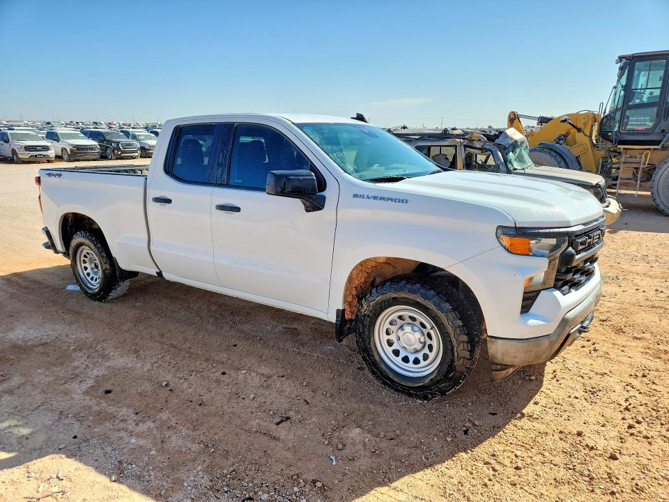Photo 4 from auction – 2023 CHEVROLET SILVERADO with VIN 1GCRDAED4PZ117728