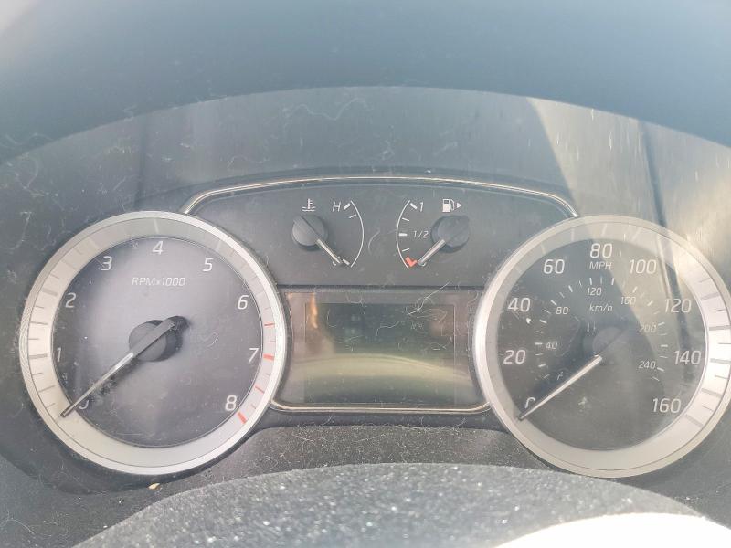 Photo 9 from auction – 2015 NISSAN SENTRA with VIN 3N1AB7AP5FL679748
