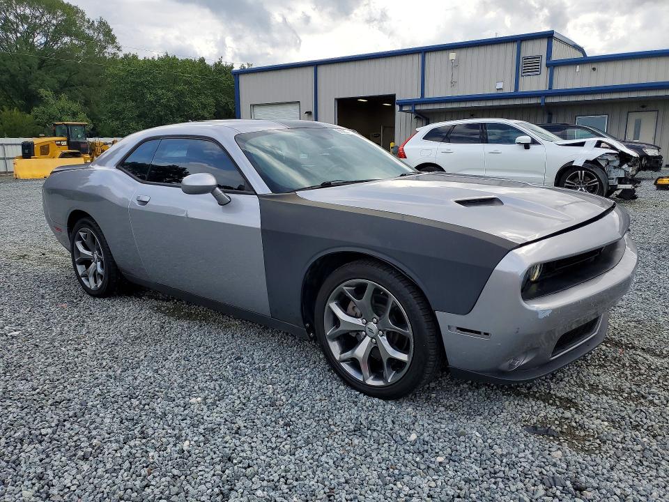 Photo 4 from auction – 2017 DODGE CHALLENGER with VIN 2C3CDZAG6HH592470