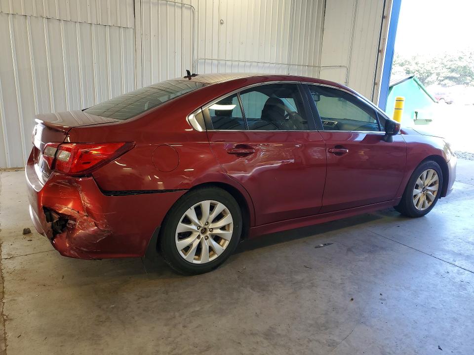 Foto 3 de la subasta – 2017 SUBARU LEGACY con VIN 4S3BNAD68H3059984