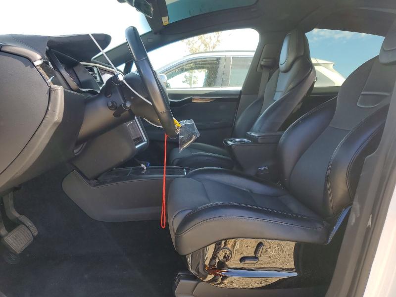 Photo 7 from auction – 2016 TESLA MODEL X with VIN 5YJXCBE21GF033662