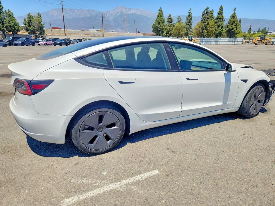 Photo 3 from auction – 2022 TESLA MODEL 3 with VIN 5YJ3E1EB8NF362231