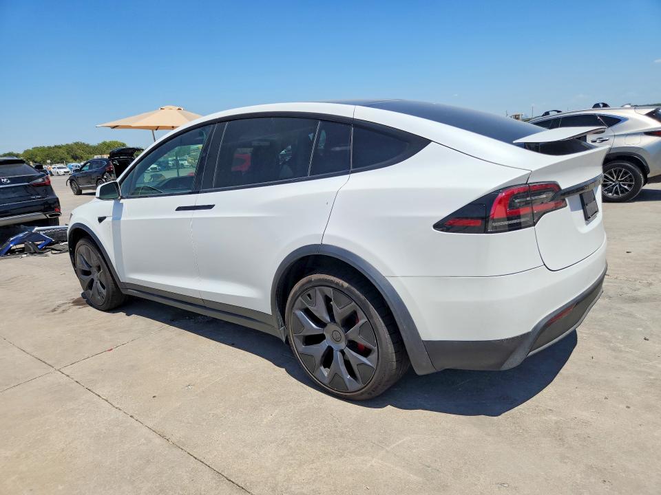 Photo 2 from auction – 2026 TESLA MODEL X with VIN 7SAXCBE68TF486676