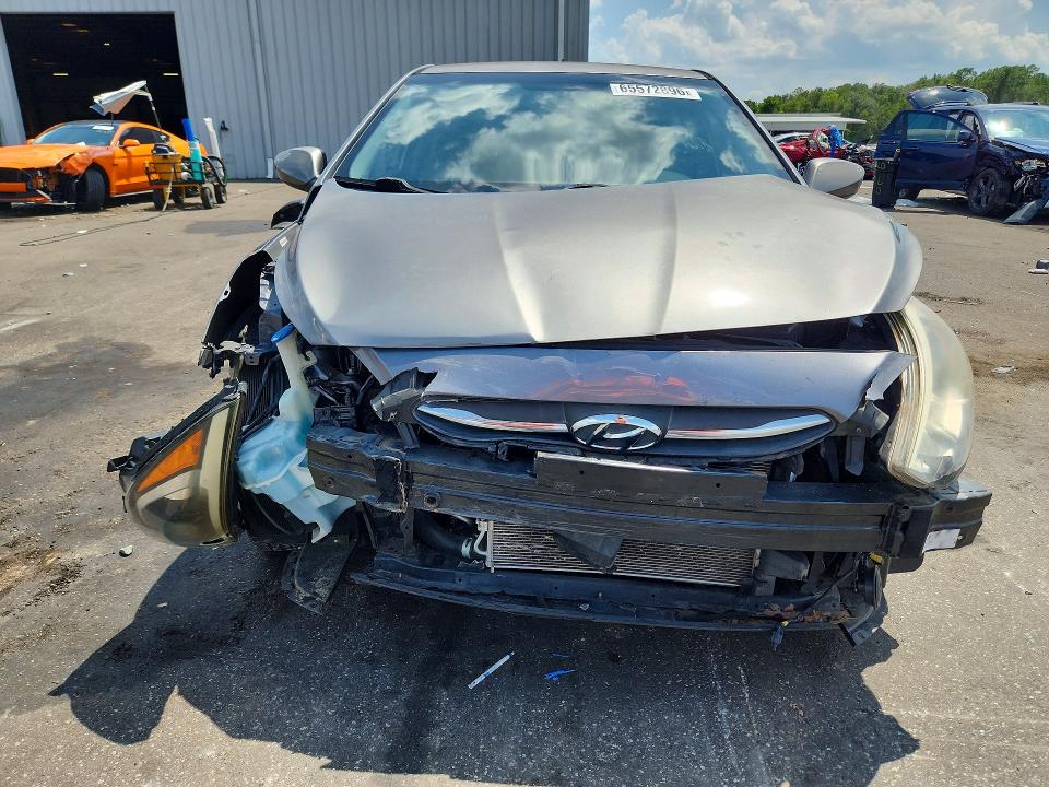 Photo 5 from auction – 2015 HYUNDAI ACCENT with VIN KMHCT5AE6FU212152