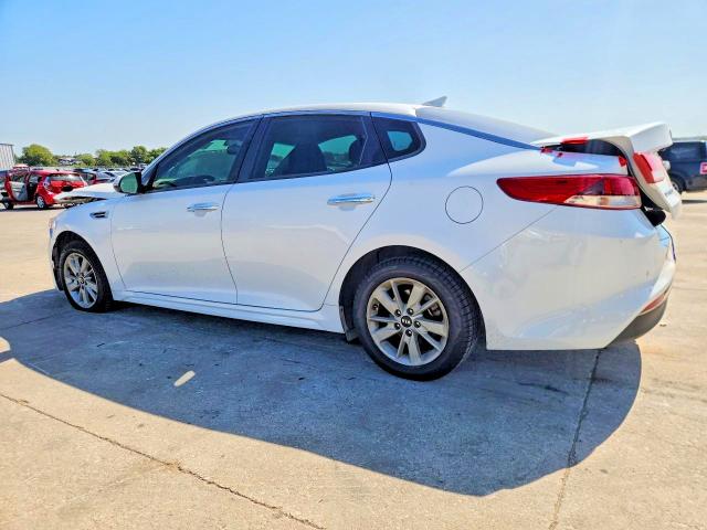 Foto 2 de la subasta – 2017 KIA OPTIMA con VIN 5XXGT4L38HG135353
