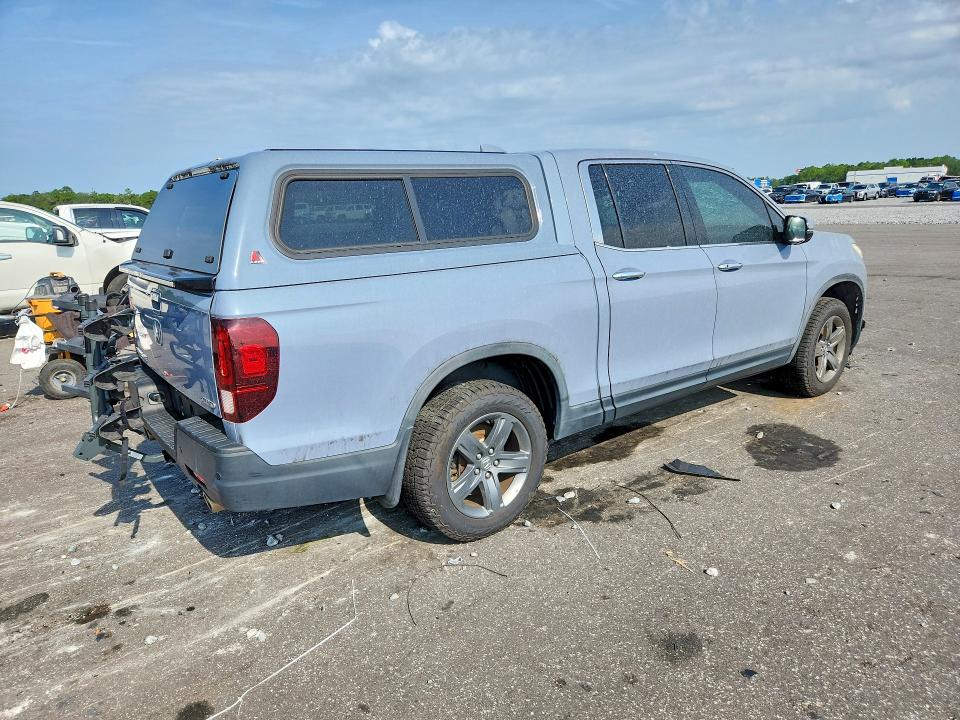 Photo 3 from auction – 2022 HONDA RIDGELINE with VIN 5FPYK3F72NB020527