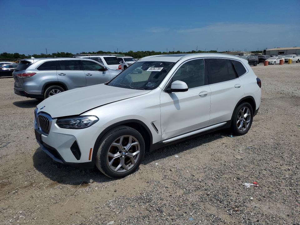 BMW X3 2023 z numerem VIN 5UX43DP02P9S75220 - Zdjęcie z aukcji