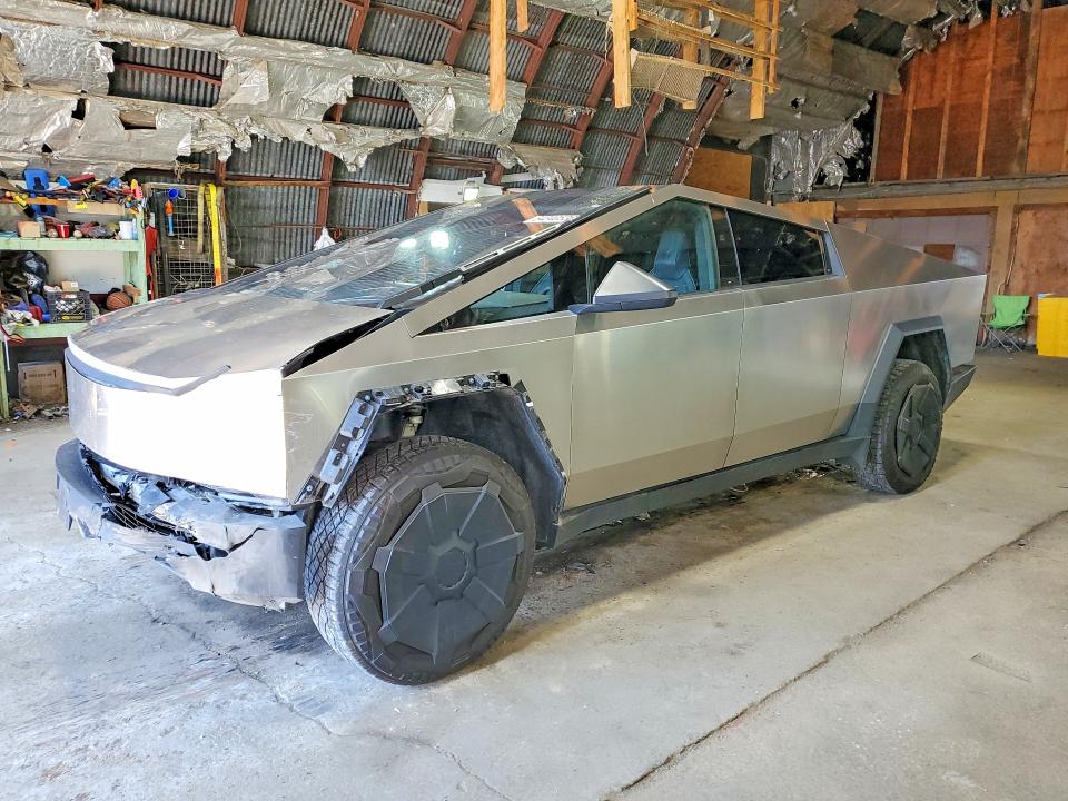 2024 TESLA CYBERTRUCK - Търг №64340536