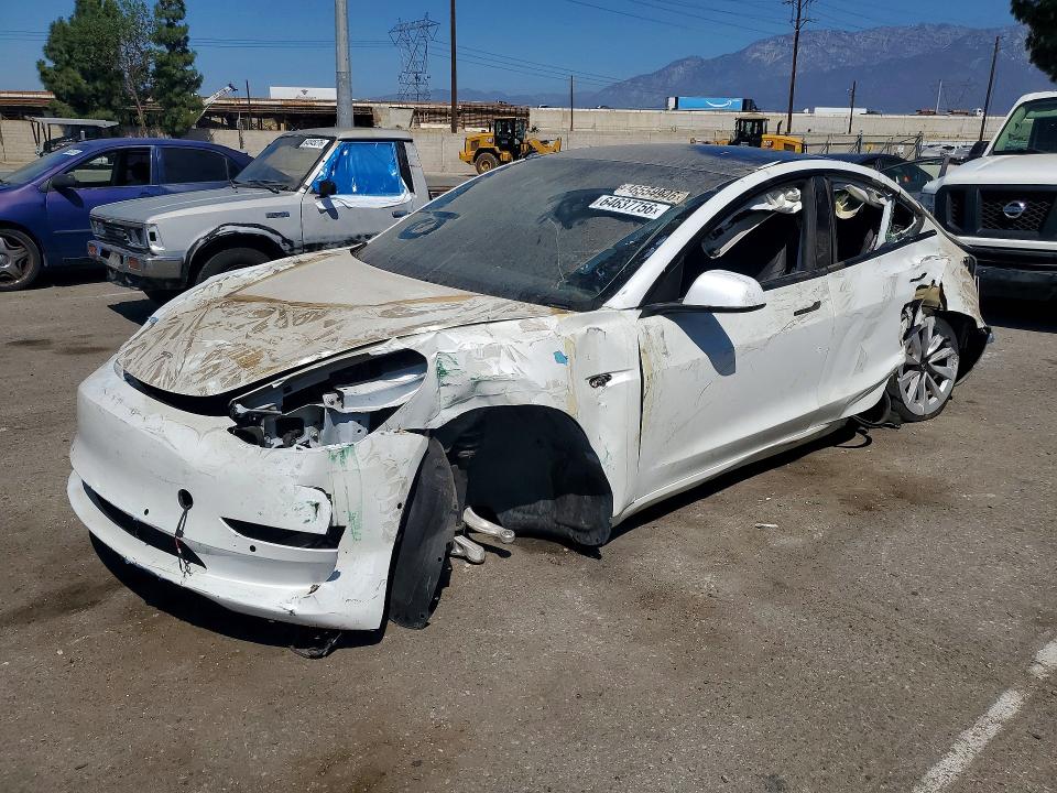 TESLA MODEL 3 2022 with VIN 5YJ3E1EA6NF242550 - Photo from auction