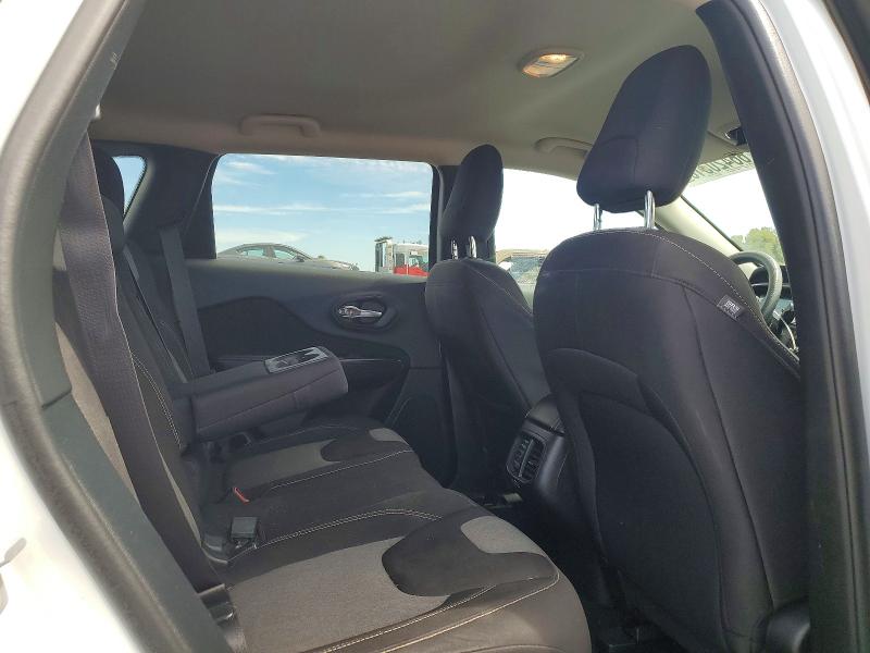 Photo 10 from auction – 2014 JEEP CHEROKEE with VIN 1C4PJMAB9EW303155