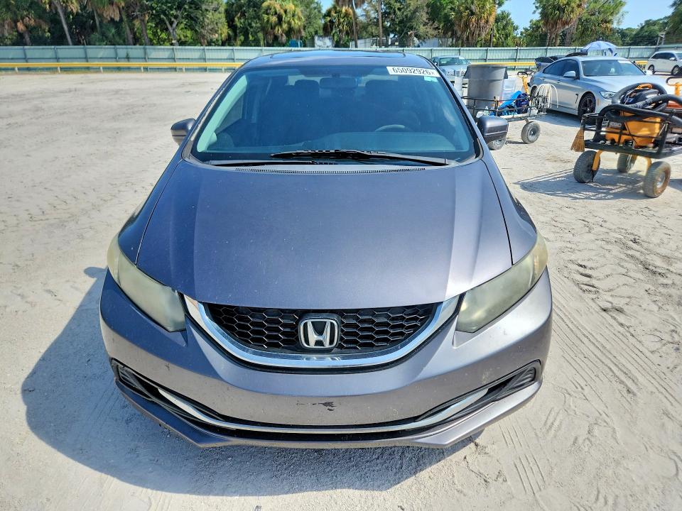 Photo 5 from auction – 2014 HONDA CIVIC with VIN 19XFB2F82EE011397
