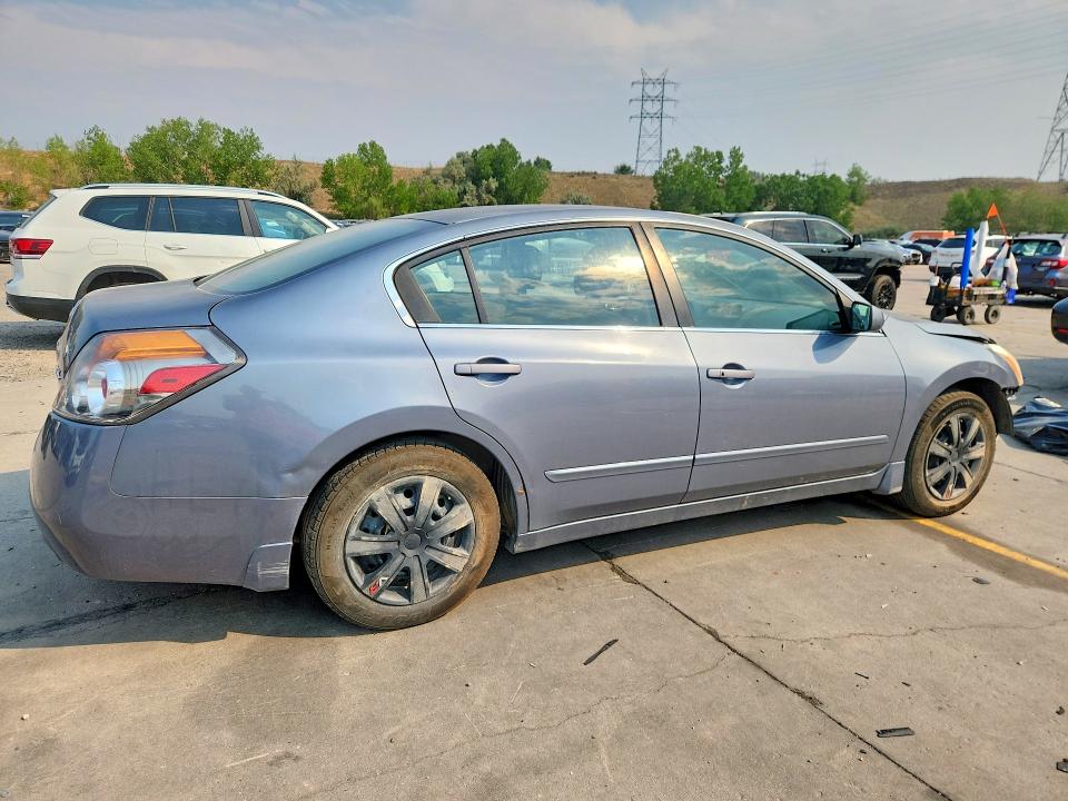 Photo 3 from auction – 2010 NISSAN ALTIMA with VIN 1N4AL2AP3AN420896