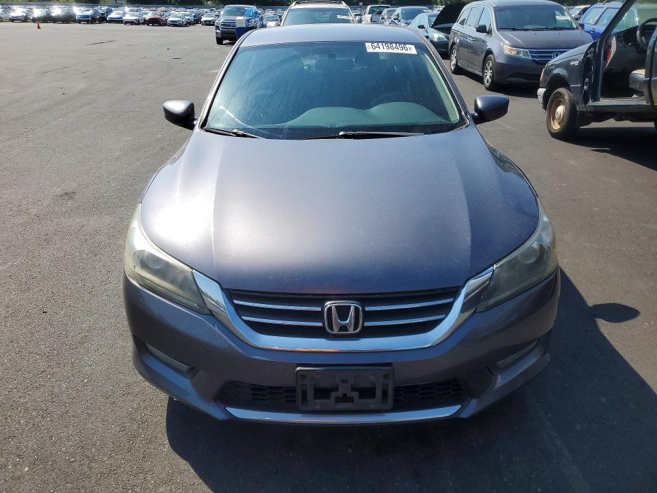 Photo 5 from auction – 2014 HONDA ACCORD with VIN 1HGCR2F50EA043855