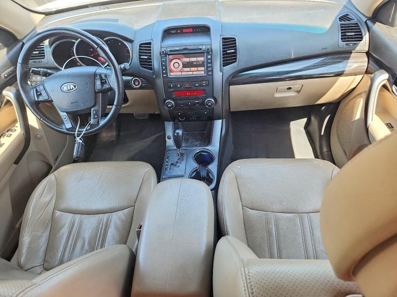 Photo 8 from auction – 2013 KIA SORENTO with VIN 5XYKUDA63DG344901