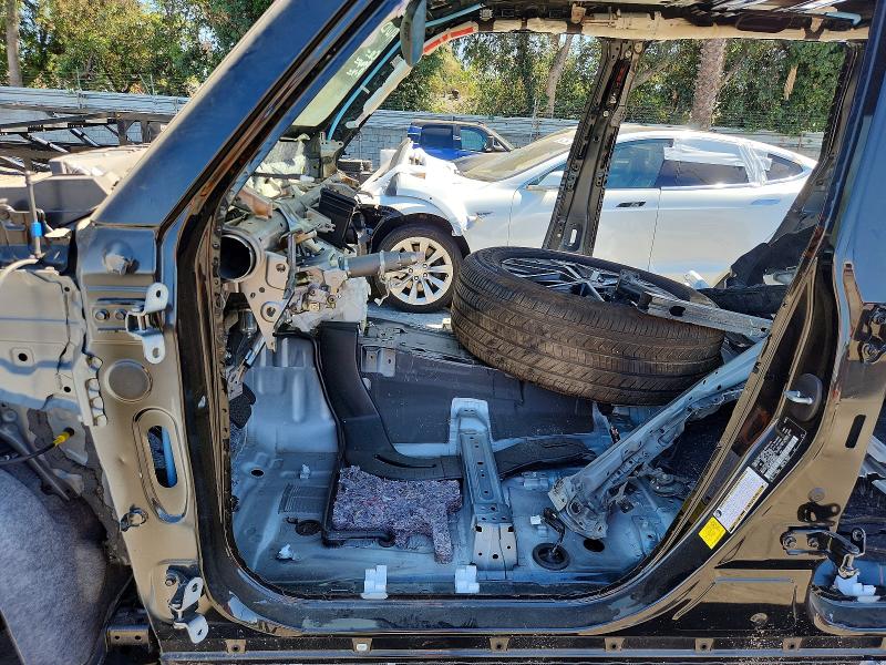 Photo 7 from auction – 2025 LEXUS GX 550 with VIN JTJTBCDX6S5064806