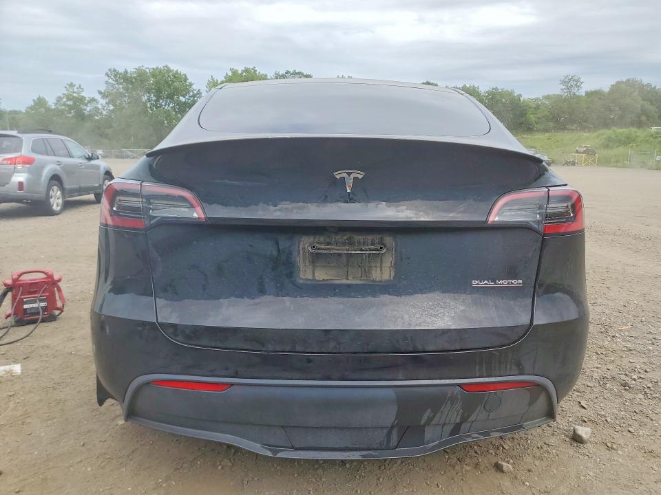 Photo 6 from auction – 2024 TESLA MODEL Y with VIN 7SAYGDEF4RA269099