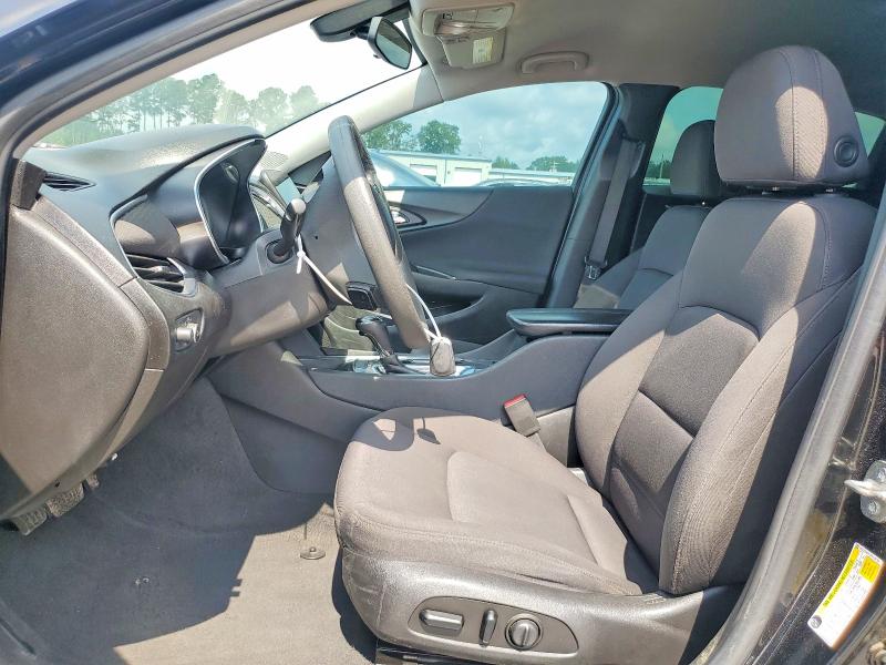 Photo 7 from auction – 2019 CHEVROLET MALIBU with VIN 1G1ZD5ST1KF115764
