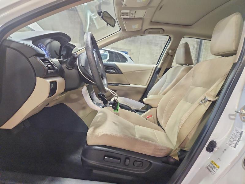 Photo 7 from auction – 2015 HONDA ACCORD with VIN 1HGCR2F71FA068556