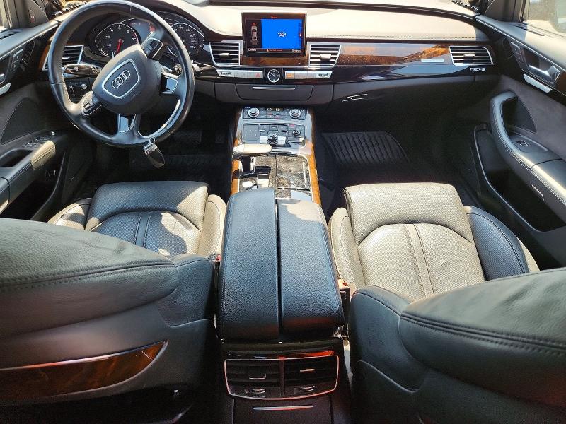 Zdjęcie 8 z aukcji – 2015 AUDI A8 z VIN WAU3GAFD2FN034703
