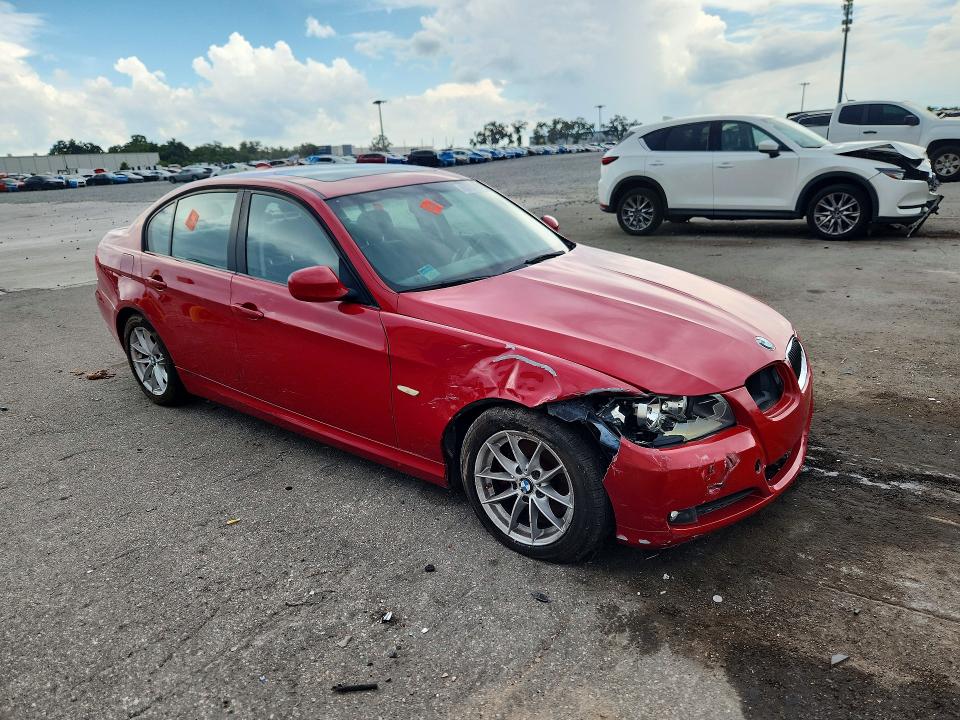 Zdjęcie 4 z aukcji – 2010 BMW 328 z VIN WBAPH7G55ANM49516