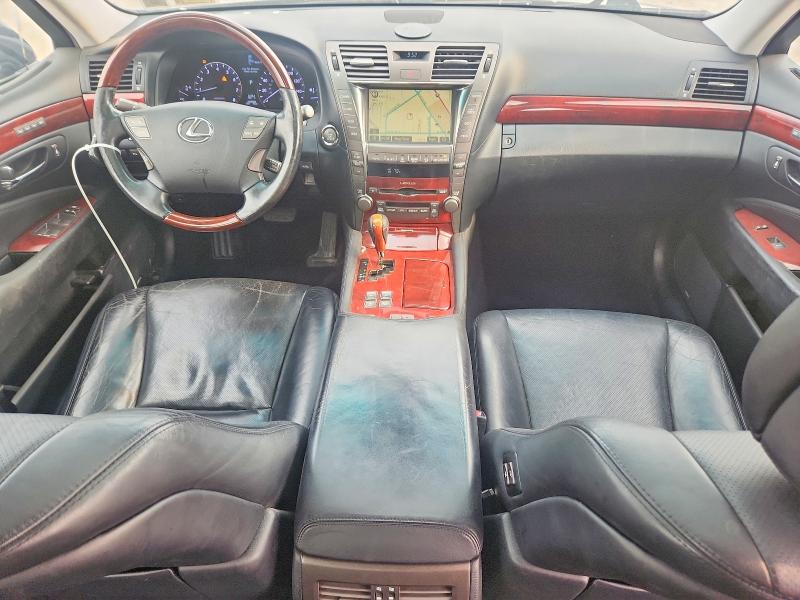 Photo 8 from auction – 2009 LEXUS LS with VIN JTHCL46F795002639
