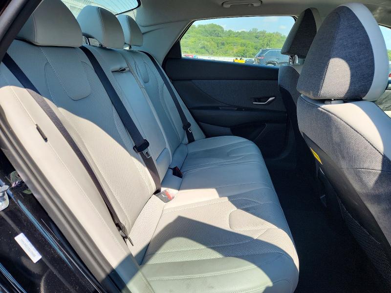 Снимка 10 от търг – 2025 HYUNDAI ELANTRA с VIN KMHLN4DJXSU179485