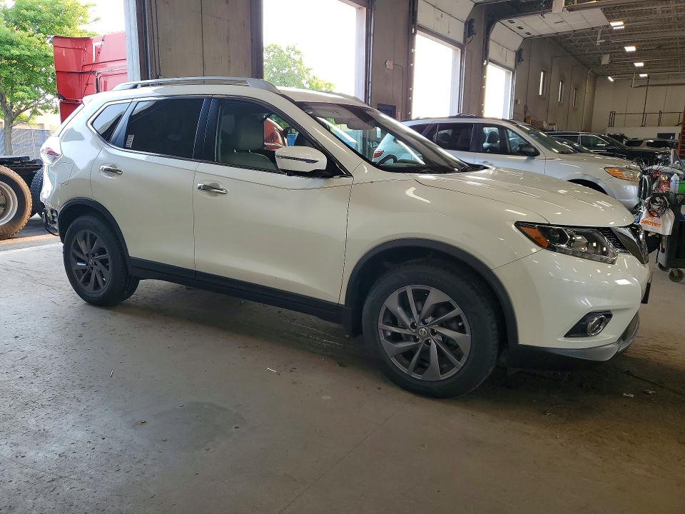 Photo 4 from auction – 2016 NISSAN ROGUE with VIN 5N1AT2MT1GC761670