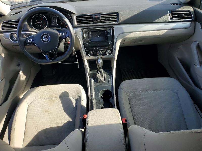 Photo 8 from auction – 2018 VOLKSWAGEN PASSAT with VIN 1VWAA7A37JC015899