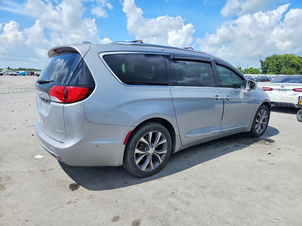 Photo 3 from auction – 2017 CHRYSLER PACIFICA with VIN 2C4RC1GGXHR505083