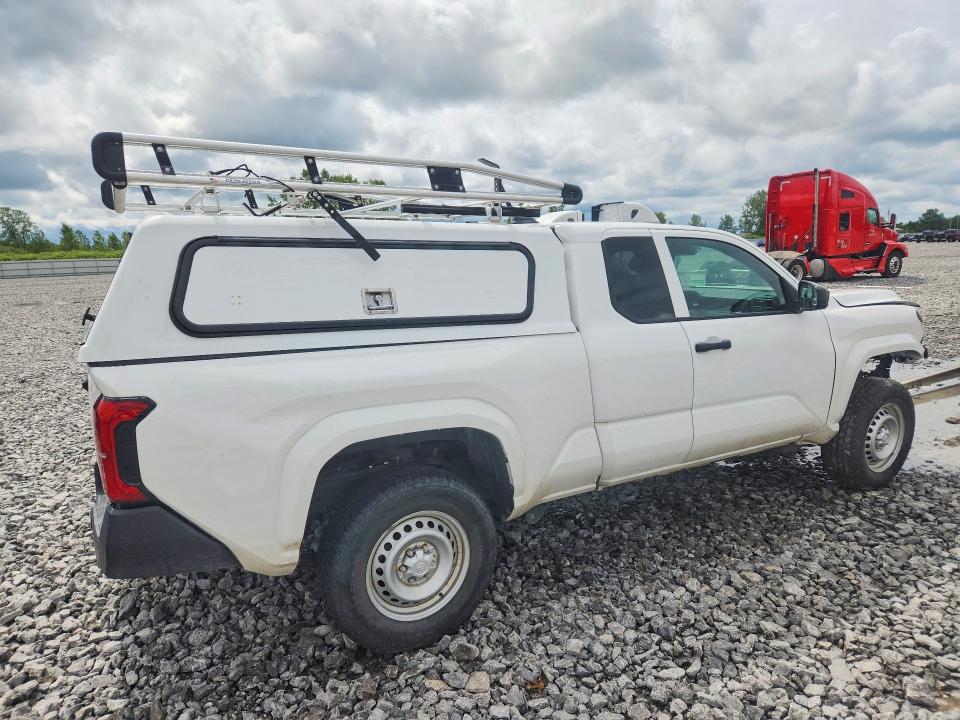 Photo 3 from auction – 2024 TOYOTA TACOMA with VIN 3TYJDAHN8RT007128