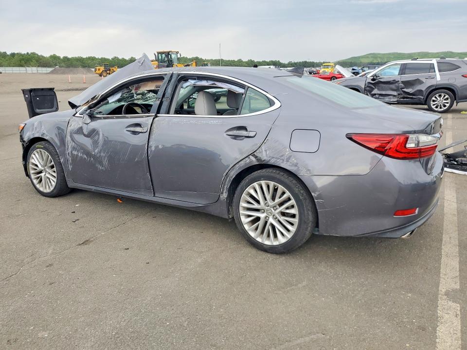 Photo 2 from auction – 2016 LEXUS ES with VIN 58ABK1GGXGU003491