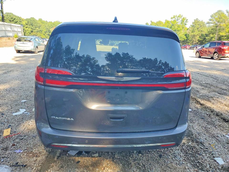 Photo 6 from auction – 2023 CHRYSLER PACIFICA with VIN 2C4RC1BG7PR514622