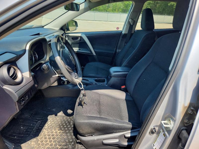 Photo 7 from auction – 2016 TOYOTA RAV4 with VIN 2T3ZFREV4GW306672