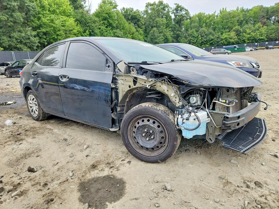 Photo 4 from auction – 2019 TOYOTA COROLLA with VIN 5YFBURHE3KP931859