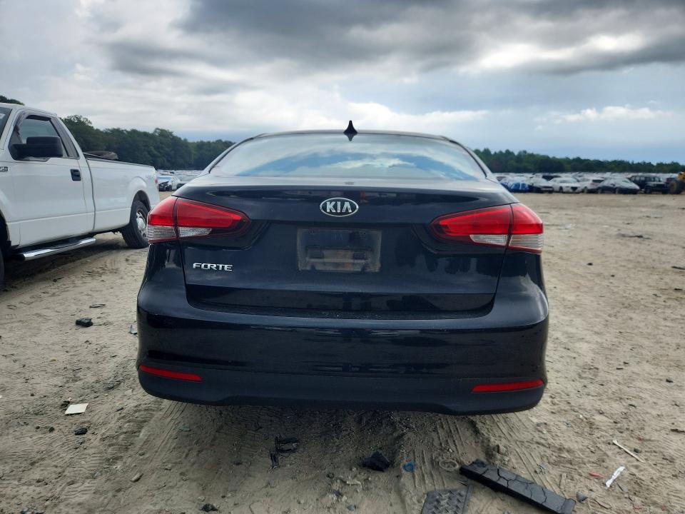 Photo 6 from auction – 2017 KIA FORTE with VIN 3KPFK4A76HE130357