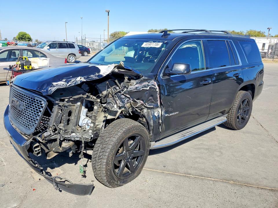 GMC YUKON 2016 with VIN 1GKS2BKCXGR114796 - Photo from auction