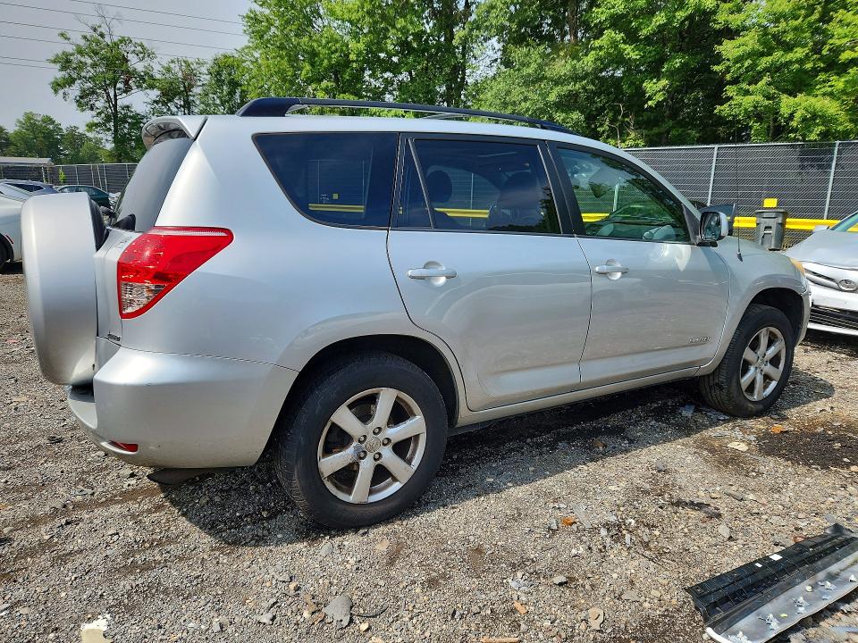 Photo 3 from auction – 2007 TOYOTA RAV4 with VIN JTMBD31V476045975
