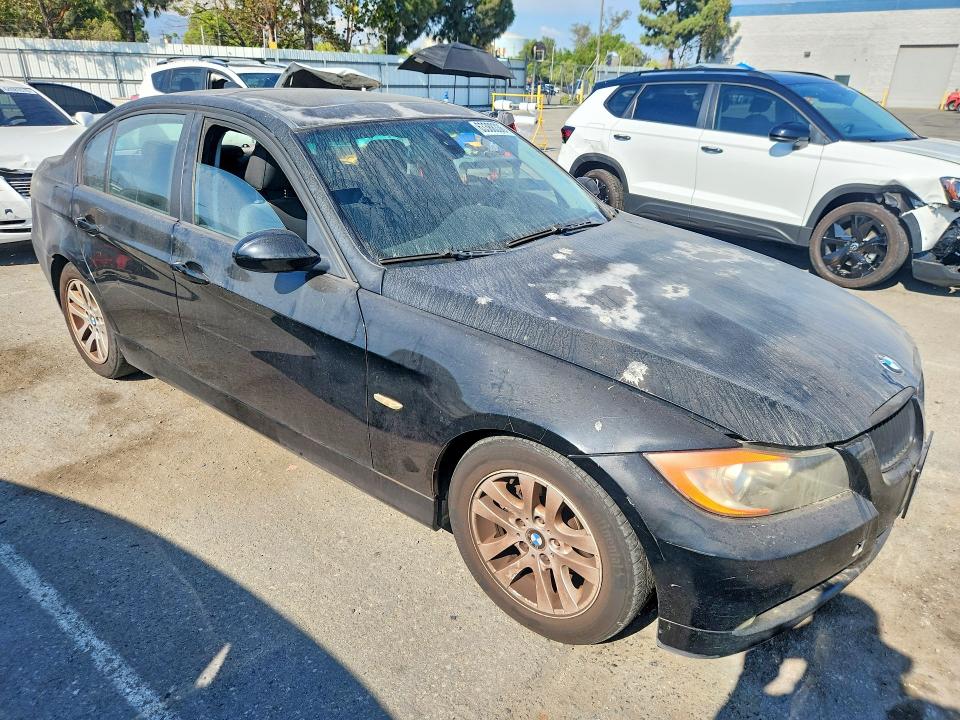 Photo 4 from auction – 2007 BMW 328 with VIN WBAVC53547FZ80113